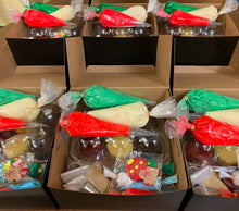 Load image into Gallery viewer, Holiday Cupcake &amp; Cookie Decorating Kit
