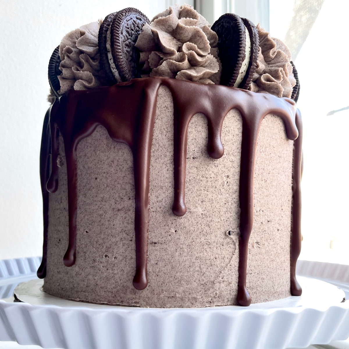 Cookies N. Cream Drip Cake (6-Inch) – Codetta Bake Shop