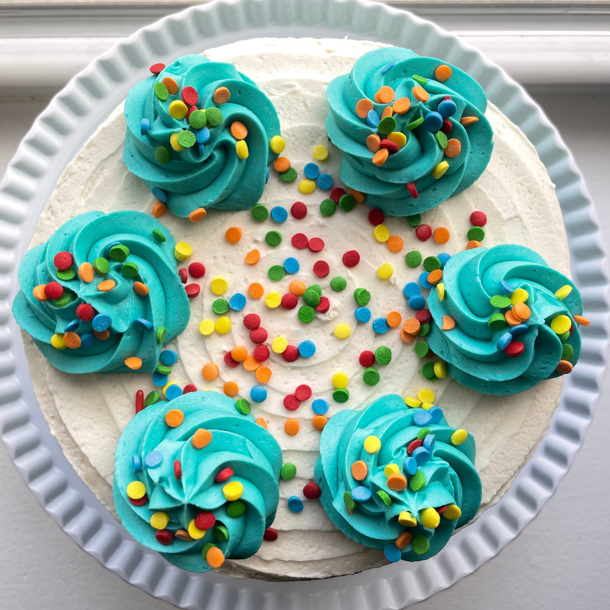 Vanilla Birthday Cake (6-Inch) – Codetta Bake Shop