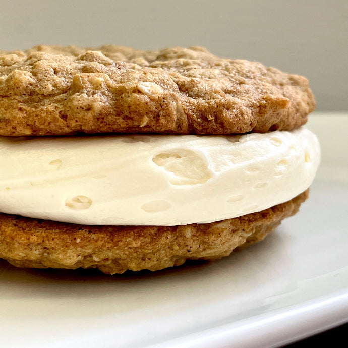 Big Debra (Jumbo Oatmeal Cream Pie)
